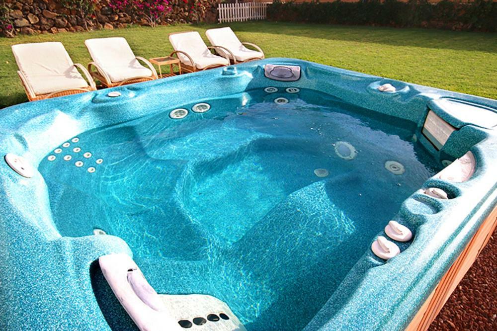 ארונה Villa Albe, Jacuzzi Con Vistas Al Mar מראה חיצוני תמונה